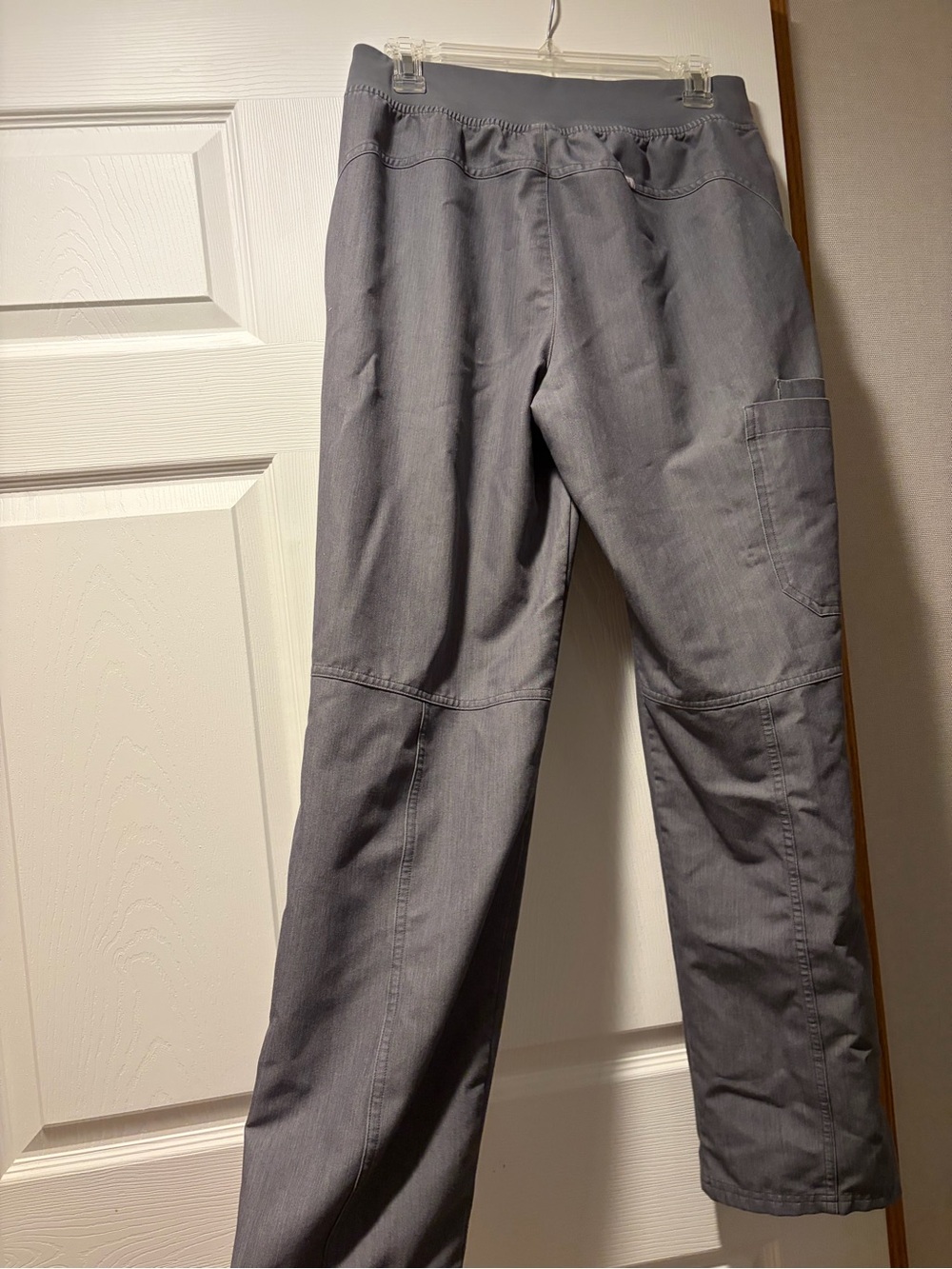 FIGS Kade Straight-Leg Scrub Pant- Graphite - Picture 4 of 4